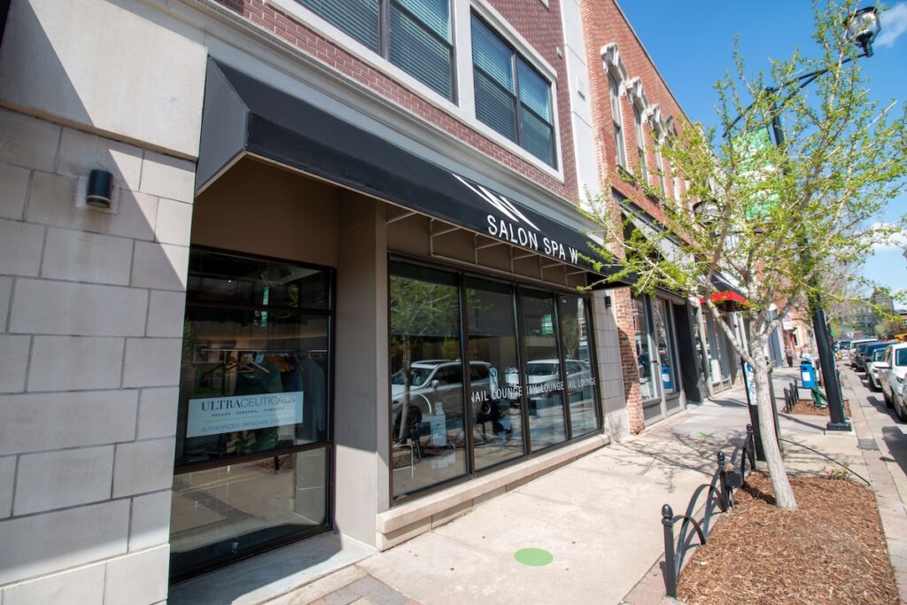 Salon Spa W Exterior East Village